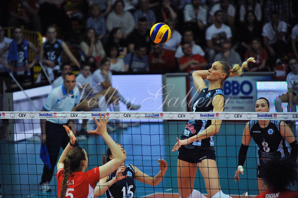 Yamamay-Dinamo Kazan (16)
